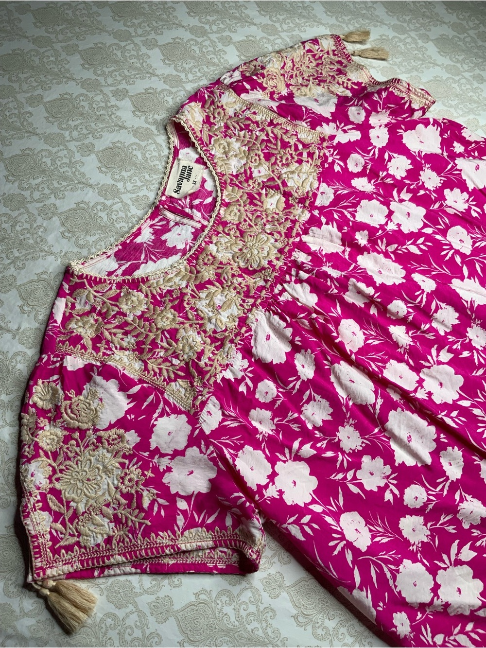 Savanna Jane Hot Pink Floral Embroidered Woven Top 3X - Picture 3 of 10